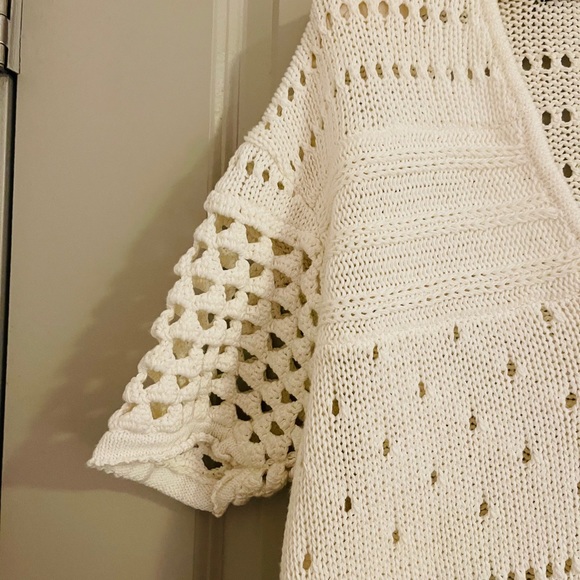 Twelfth Street By Cynthia Vincent Sweater in White Knitted in size Petite - Picture 9 of 12